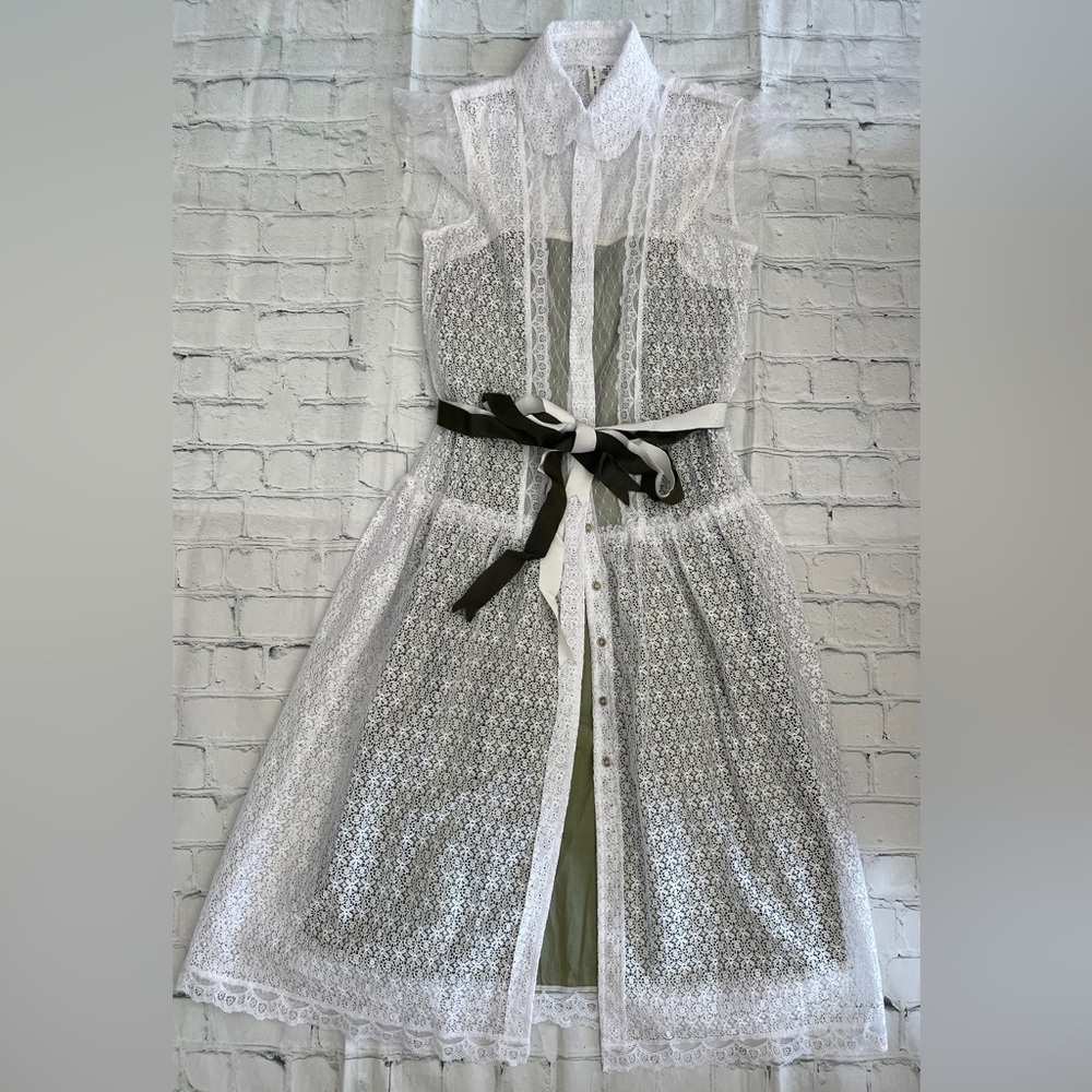 Vintage 2 pieced set Tom K Nguyen Lace Dress Snap Front Size 2 dropped waist
